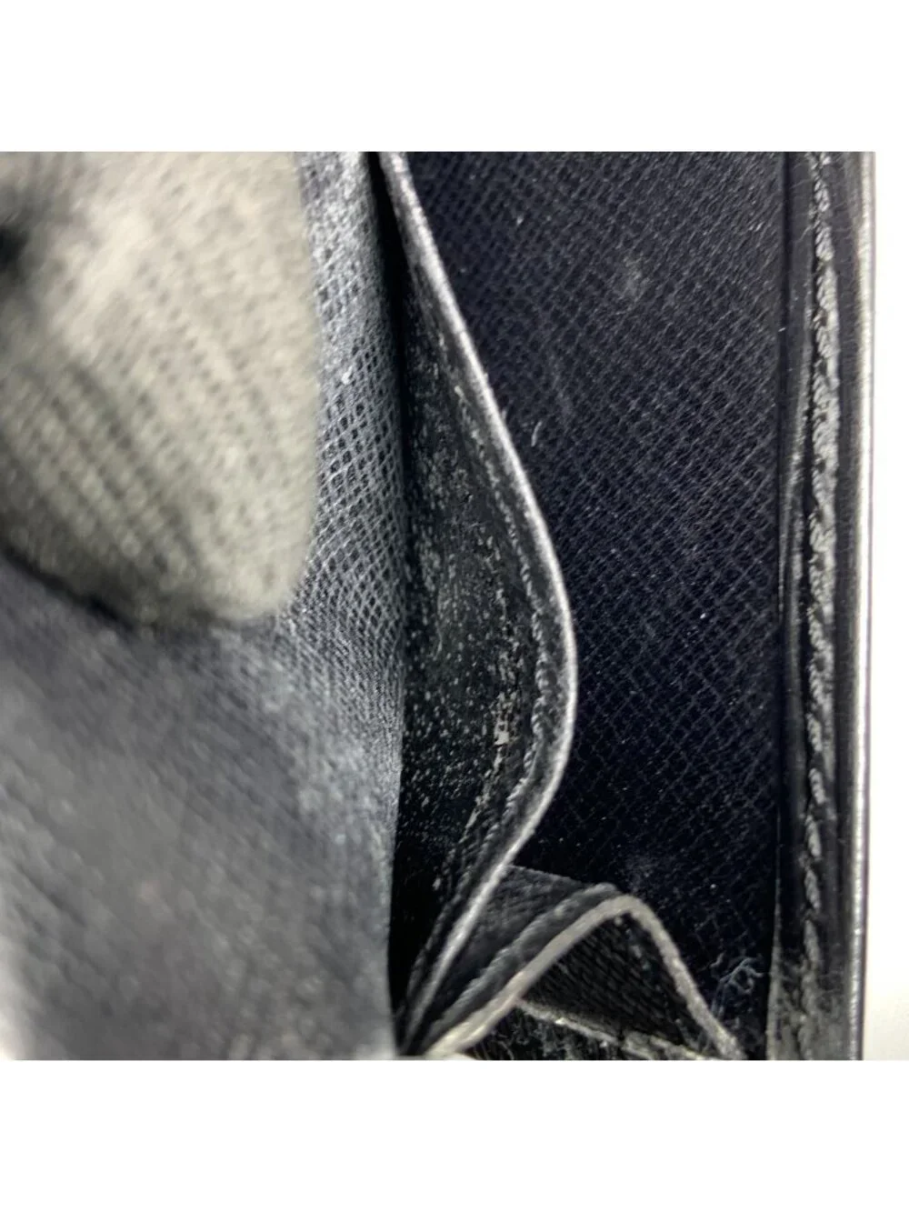 Louis Vuitton manufacturer louis